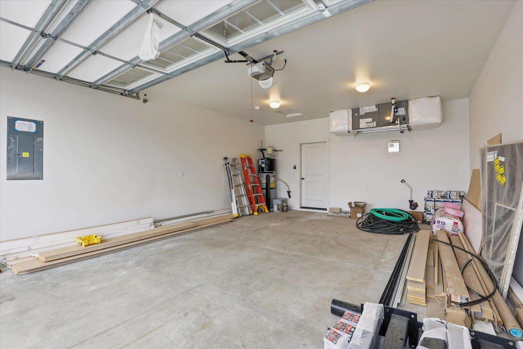 Deer Park, Washington, 99006, United States, 3 Bedrooms Bedrooms, ,2 BathroomsBathrooms,Residential,For Sale,1988069