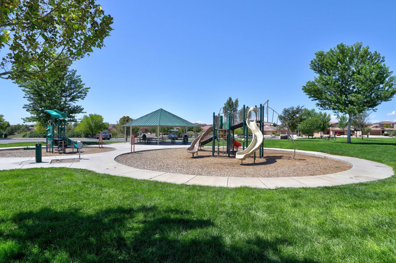 Rio Rancho, New Mexico, 87124, United States, 4 Bedrooms Bedrooms, ,3 BathroomsBathrooms,Residential,For Sale,1956048