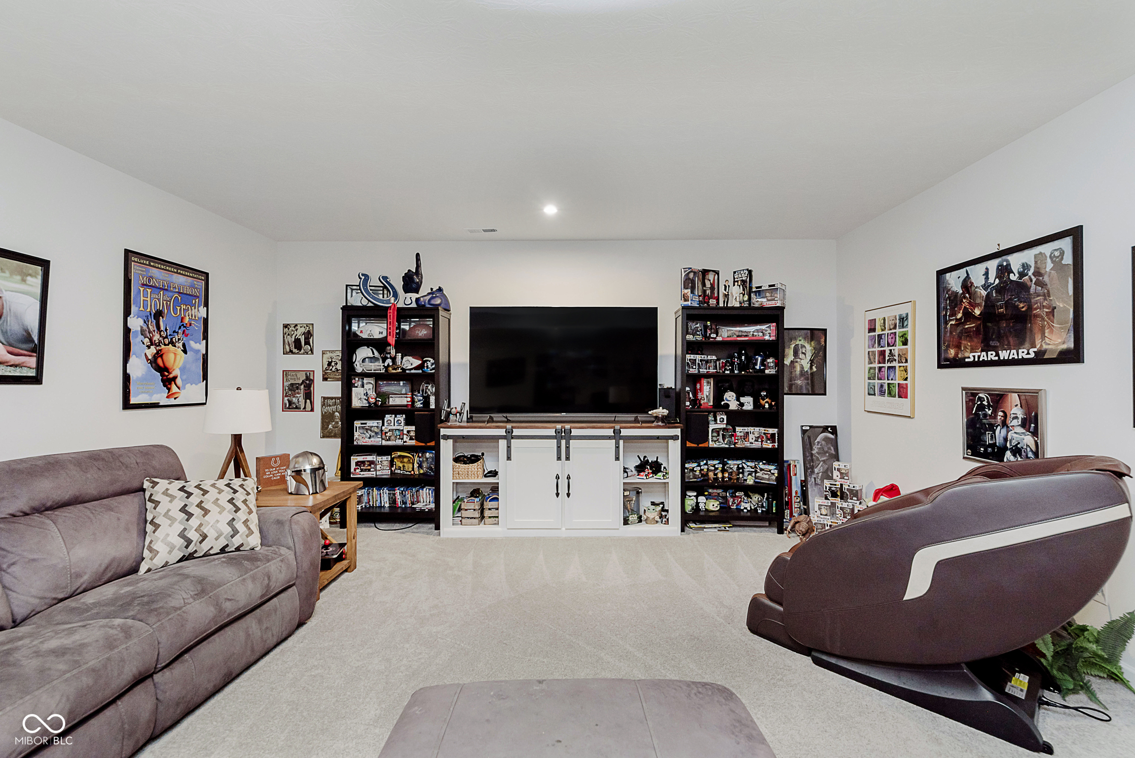 Noblesville, Indiana, 46060, United States, 5 Bedrooms Bedrooms, ,5 BathroomsBathrooms,Residential,For Sale,1899992