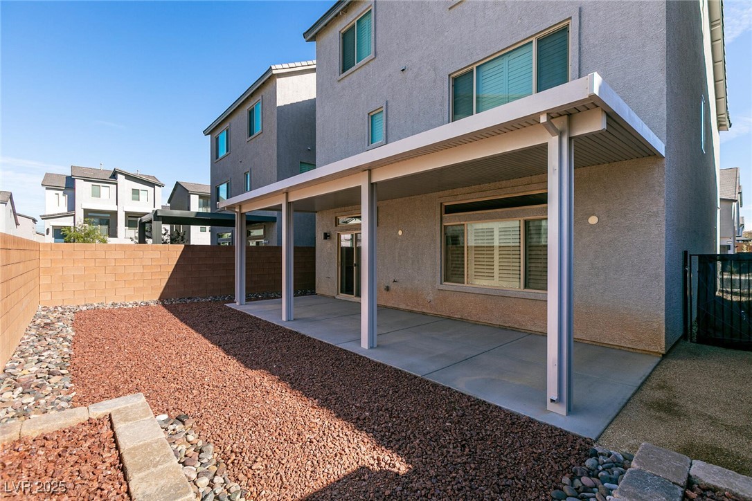 Las Vegas, Nevada, 89141, United States, 3 Bedrooms Bedrooms, ,2 BathroomsBathrooms,Residential,For Sale,1988109