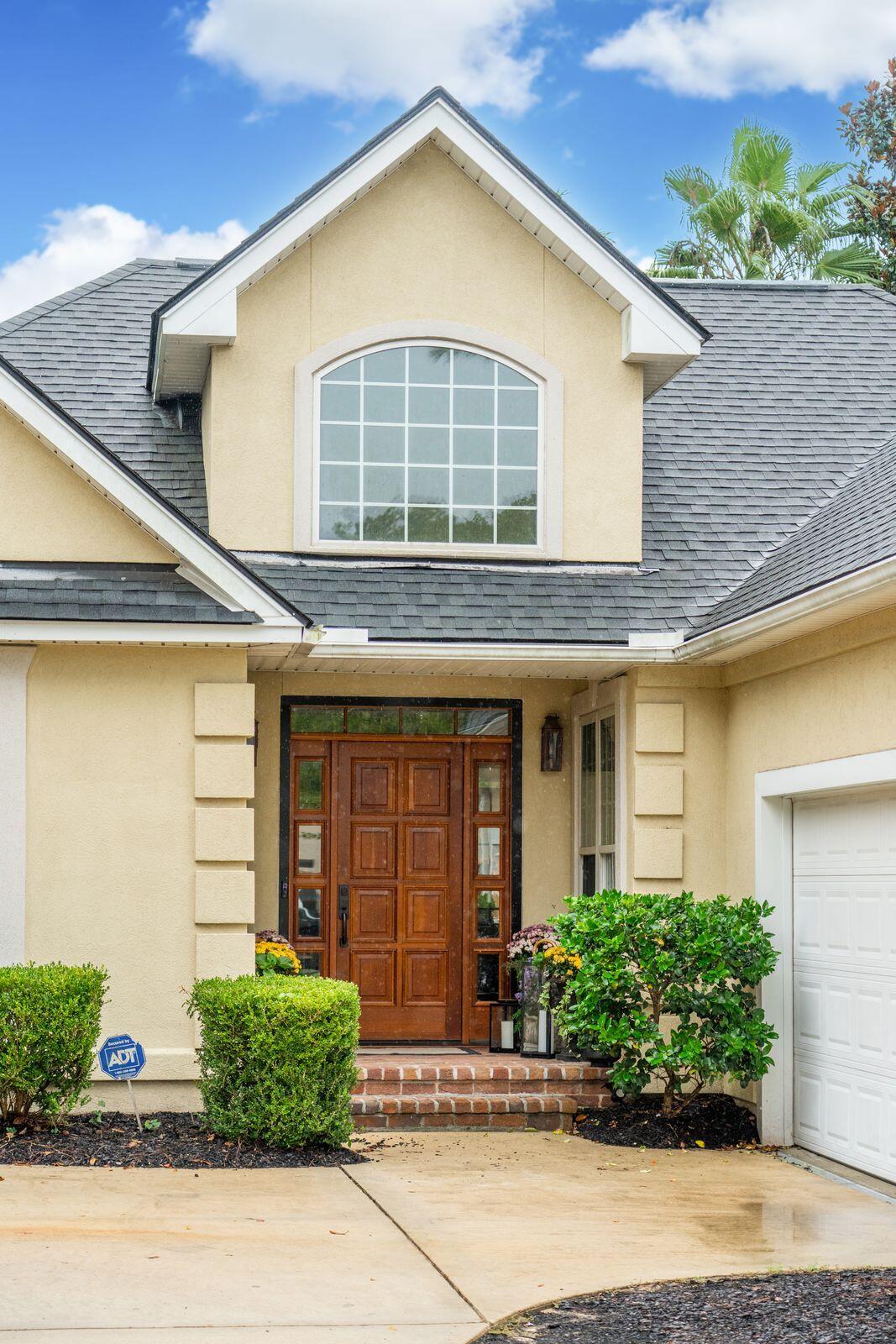 Mount Pleasant, South Carolina, 29464, United States, 3 Bedrooms Bedrooms, ,2 BathroomsBathrooms,Residential,For Sale,1979590