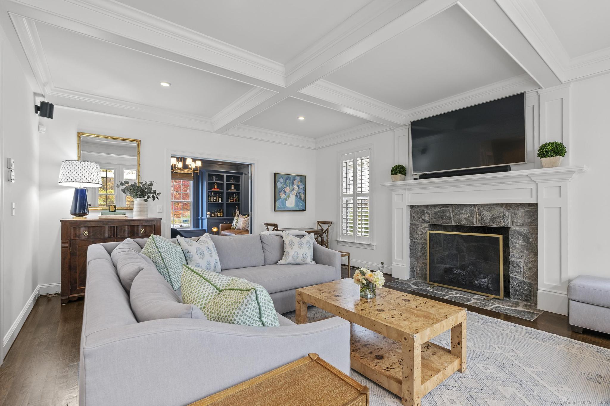 West Hartford, Connecticut, 06117, United States, 4 Bedrooms Bedrooms, ,5 BathroomsBathrooms,Residential,For Sale,1989224