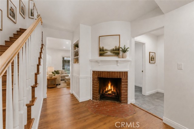 Los Angeles, California, 90043, United States, 3 Bedrooms Bedrooms, ,3 BathroomsBathrooms,Residential,For Sale,2049255
