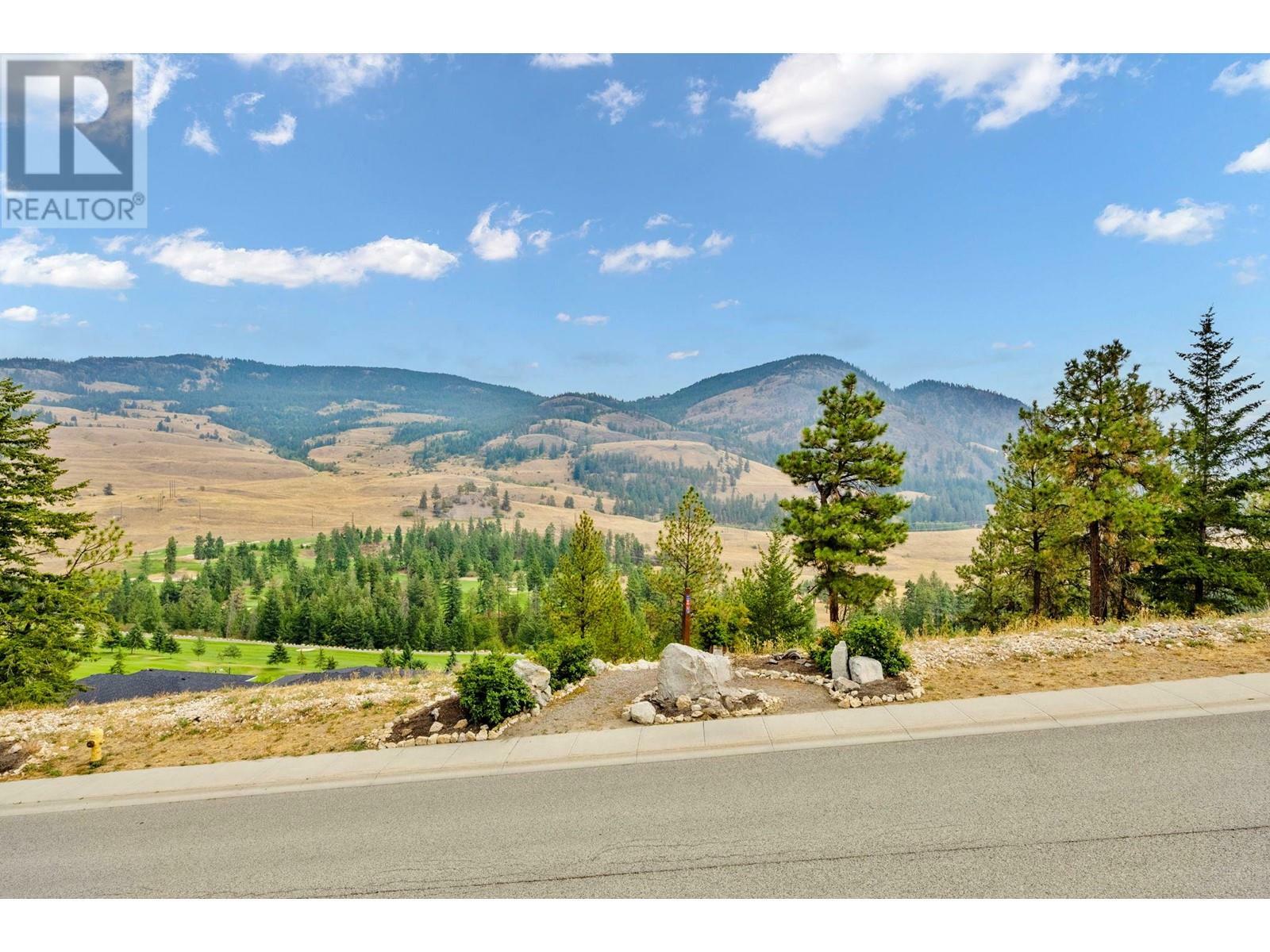 KELOWNA, British Columbia, V1P 1T1, CA, 4 Bedrooms Bedrooms, ,3 BathroomsBathrooms,Residential,For Sale,1837961
