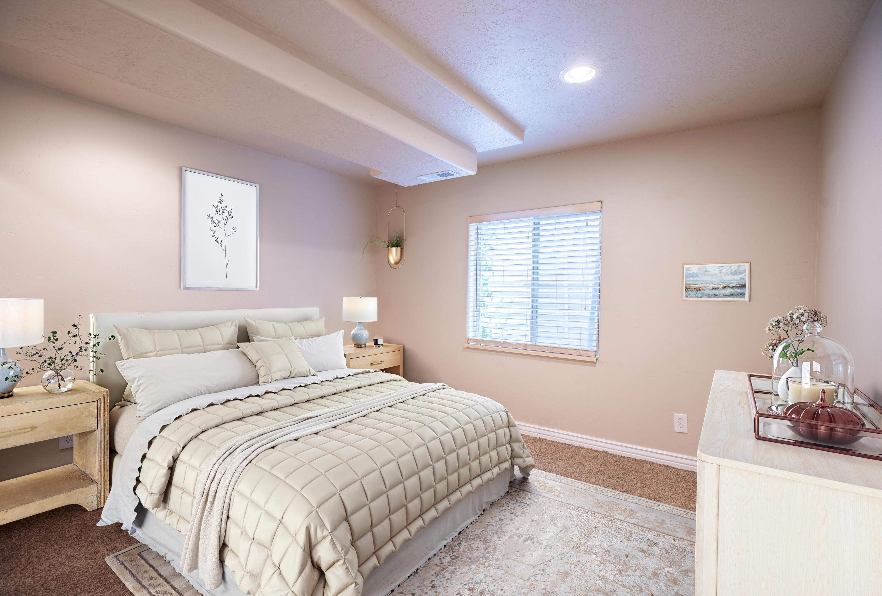 LEHI, Utah, 84043, United States, 5 Bedrooms Bedrooms, ,4 BathroomsBathrooms,Residential,For Sale,1935111