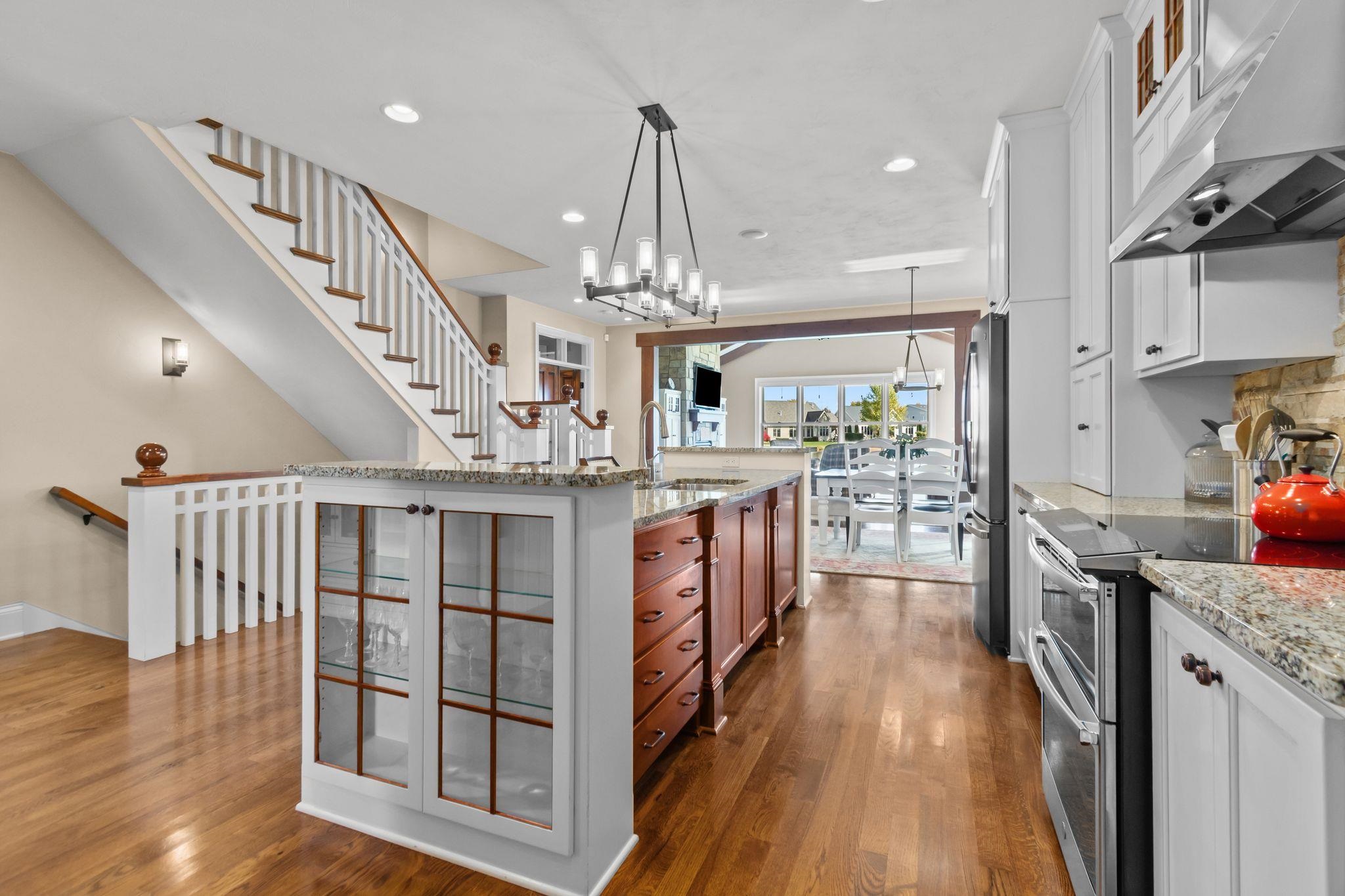 APPLETON, Wisconsin, 54913, United States, 3 Bedrooms Bedrooms, ,3 BathroomsBathrooms,Residential,For Sale,1987734