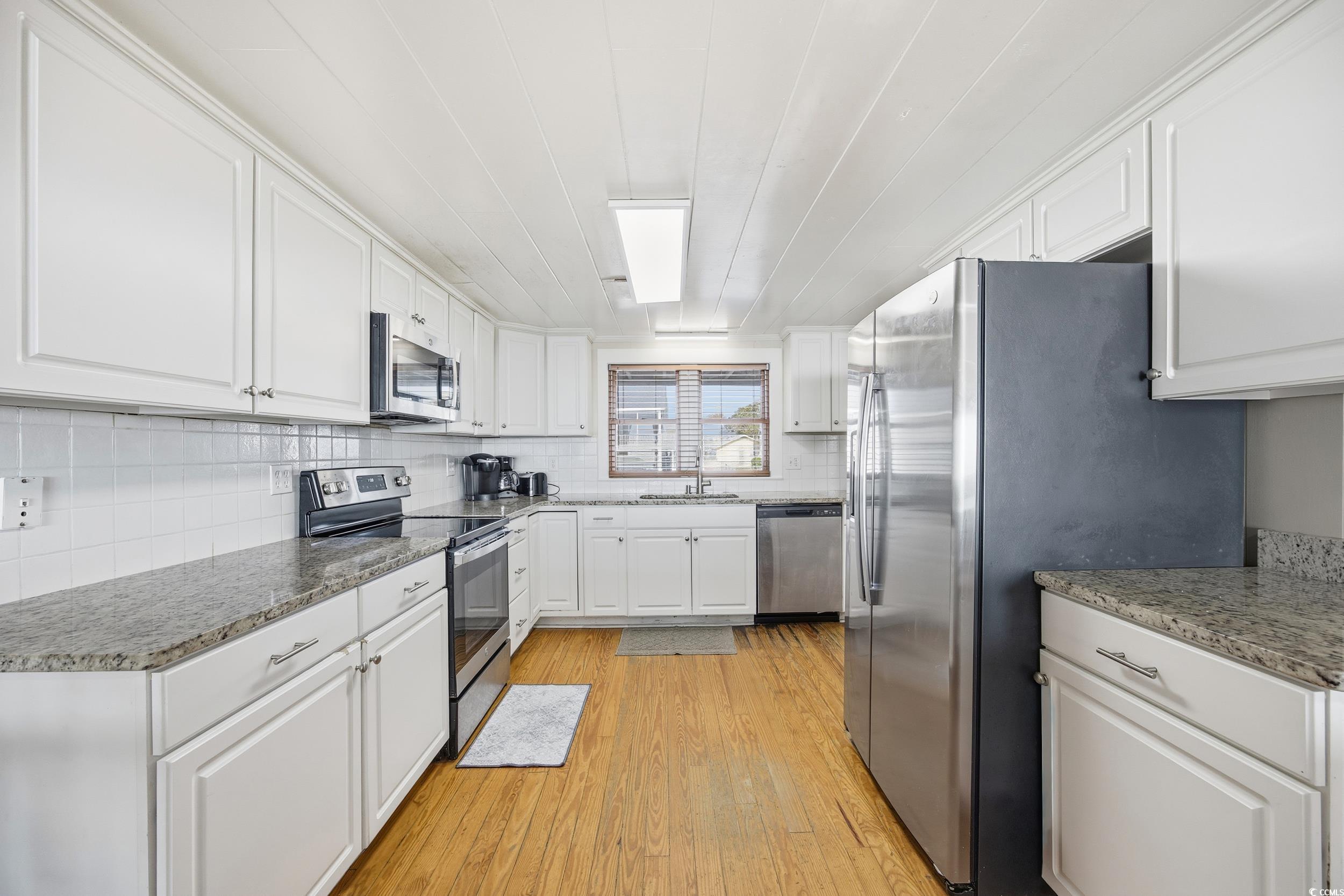 North Myrtle Beach, South Carolina, 29582, United States, 7 Bedrooms Bedrooms, ,7 BathroomsBathrooms,Residential,For Sale,1996640