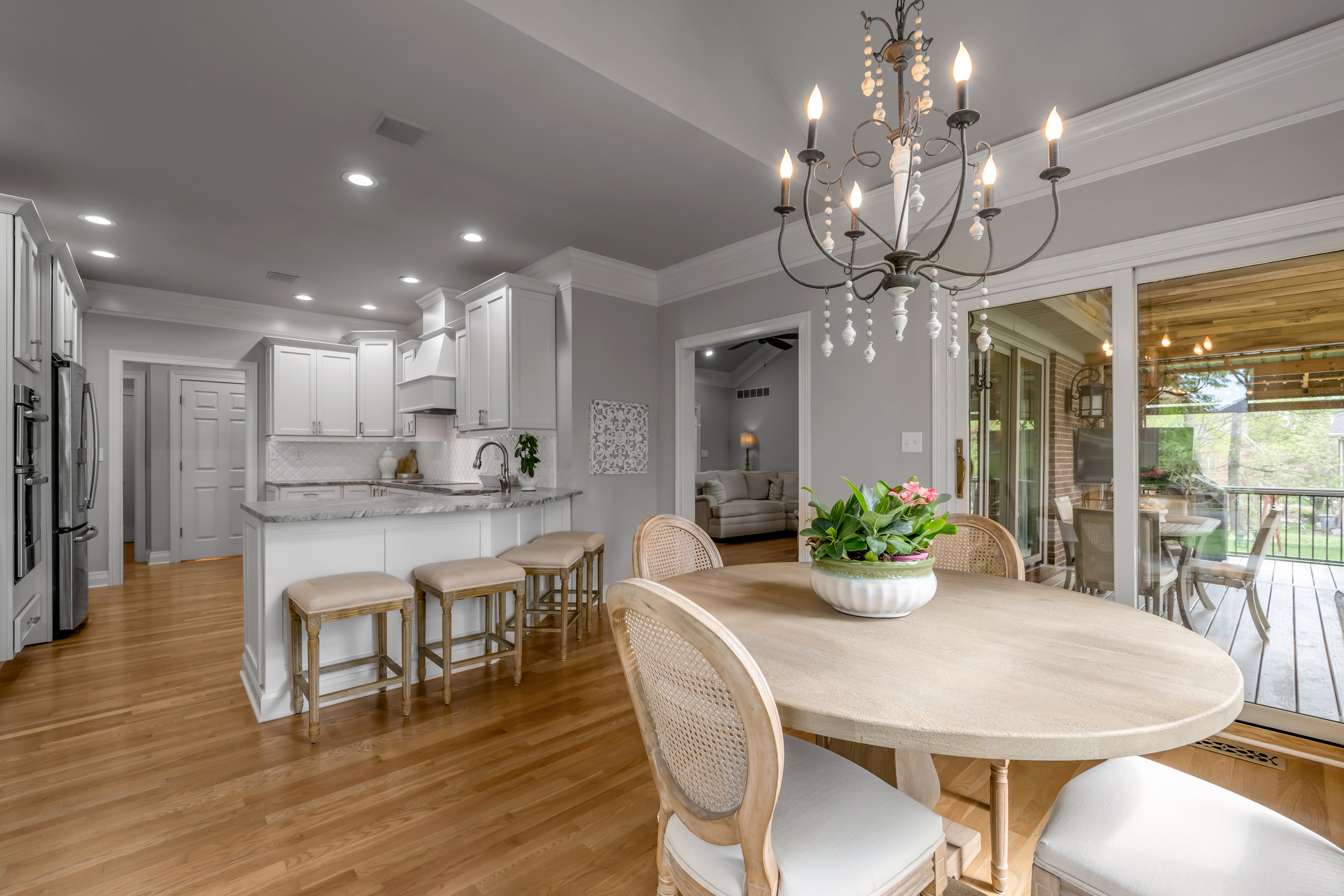  3128 Weymouth Court - 物件實景