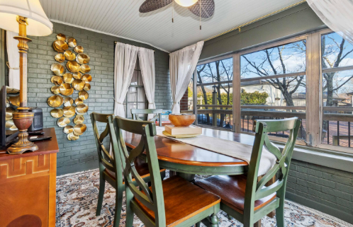 Barbourville, Kentucky, 40769, United States, 7 Bedrooms Bedrooms, ,4 BathroomsBathrooms,Residential,For Sale,1973975