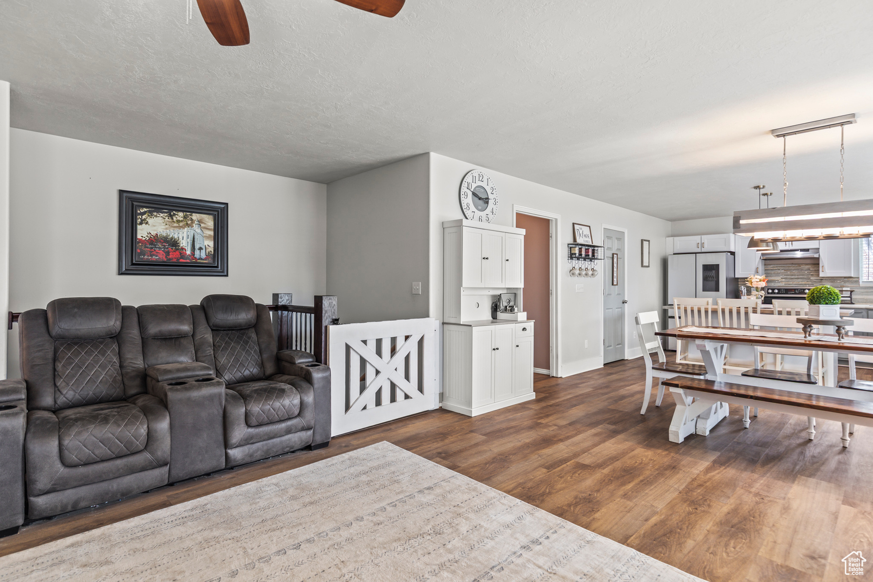 Richfield, Utah, 84701, United States, 6 Bedrooms Bedrooms, ,4 BathroomsBathrooms,Residential,For Sale,1885344