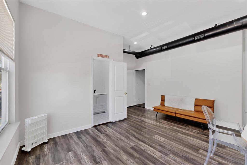 Dallas, Texas, 75223, United States, 6 Bedrooms Bedrooms, ,6 BathroomsBathrooms,Residential,For Sale,1993905