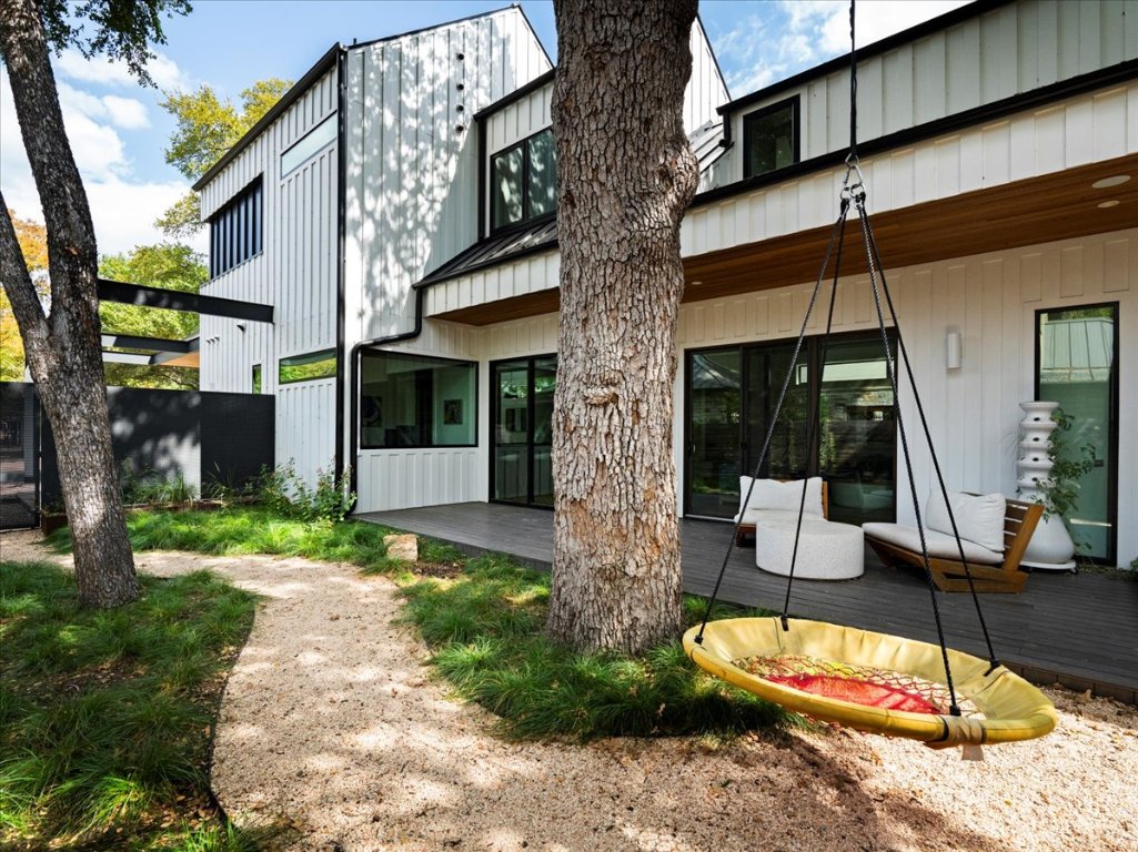 Austin, Texas, 78703, United States, 4 Bedrooms Bedrooms, ,4 BathroomsBathrooms,Residential,For Sale,1940448