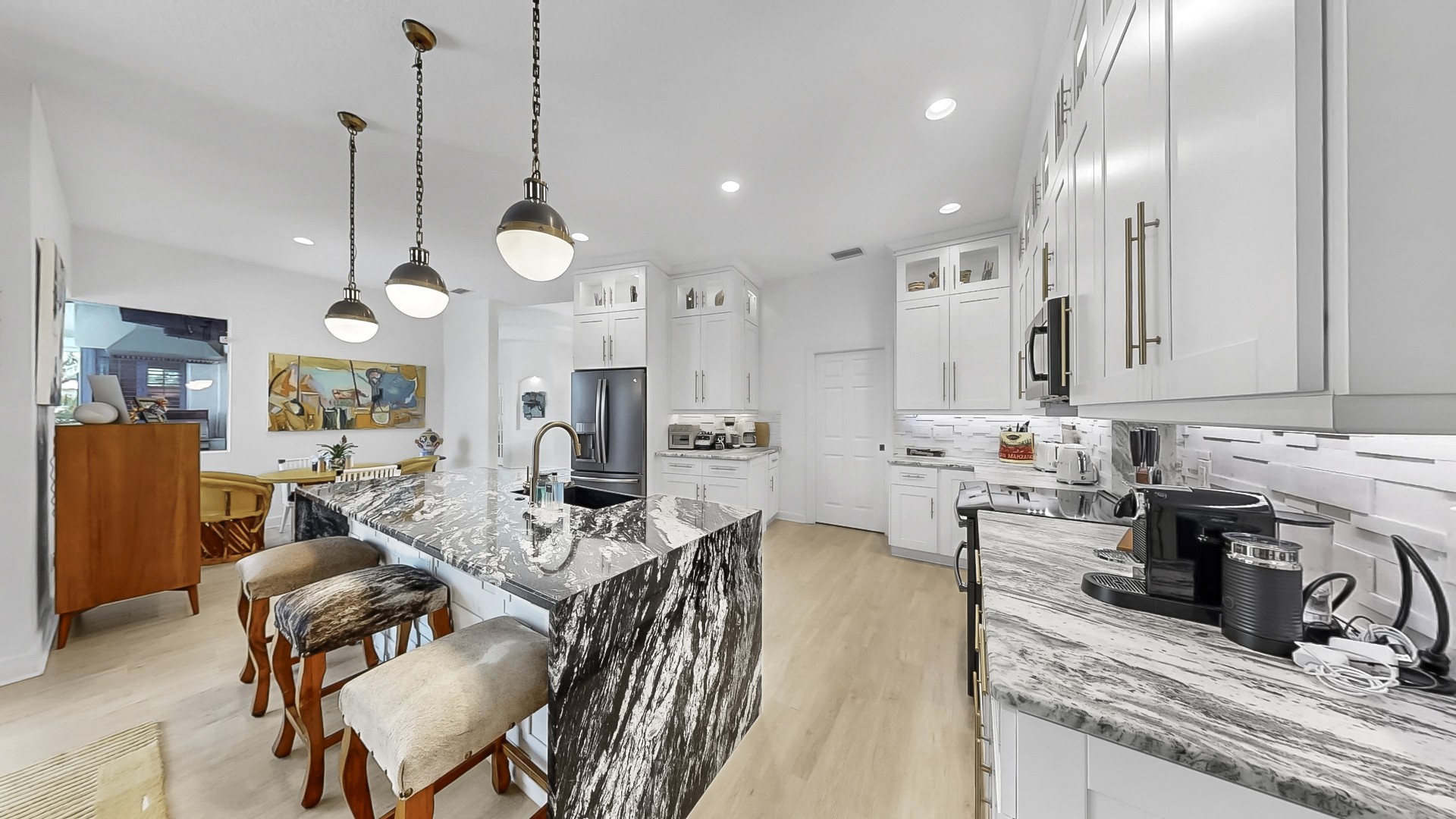 Apollo Beach, Florida, 33572, United States, 4 Bedrooms Bedrooms, ,3 BathroomsBathrooms,Residential,For Sale,1895059