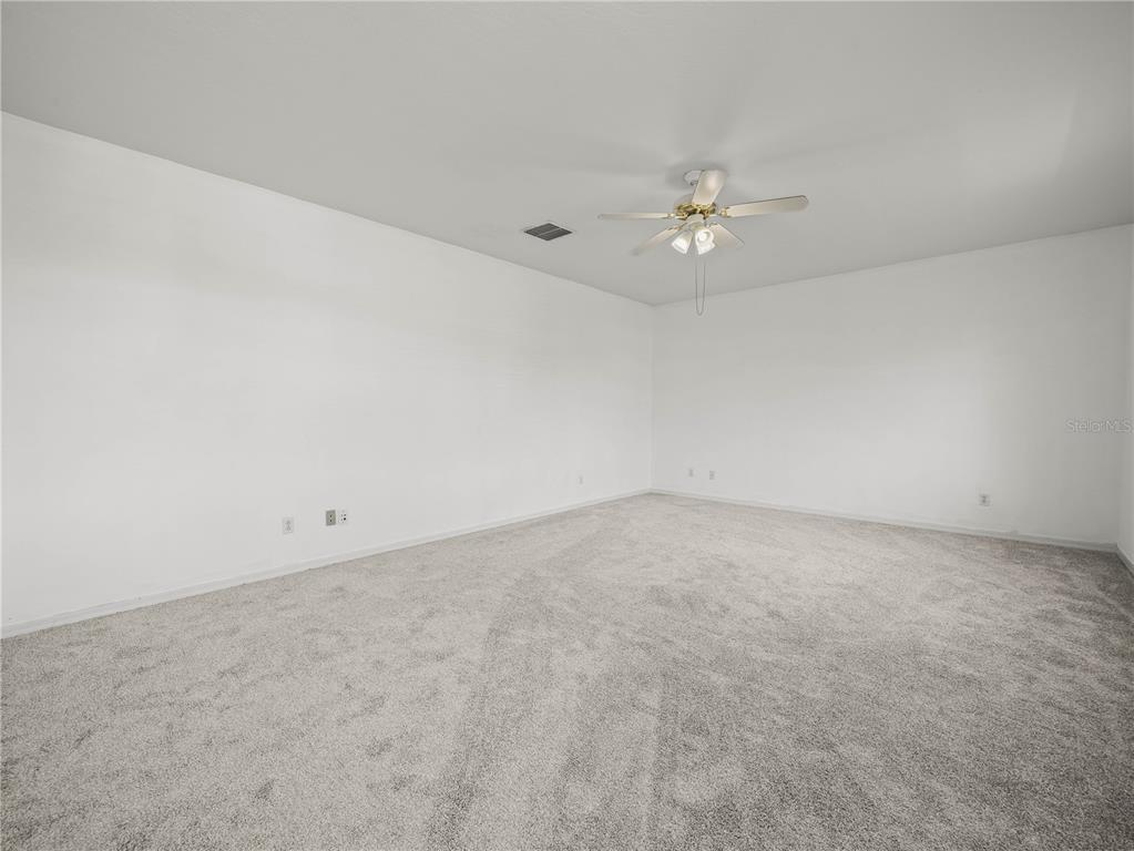 Plant City, Florida, 33566, United States, 5 Bedrooms Bedrooms, ,3 BathroomsBathrooms,Residential,For Sale,1892760