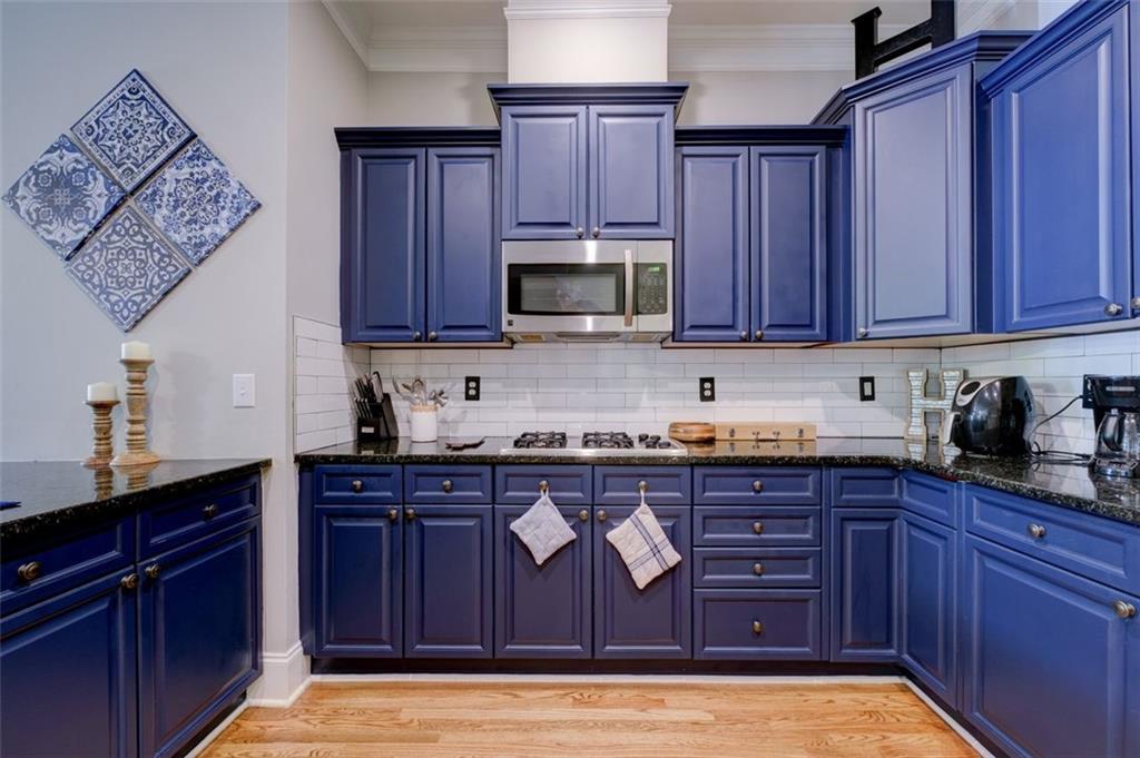 Roswell, Georgia, 30076, United States, 4 Bedrooms Bedrooms, ,4 BathroomsBathrooms,Residential,For Sale,1917111