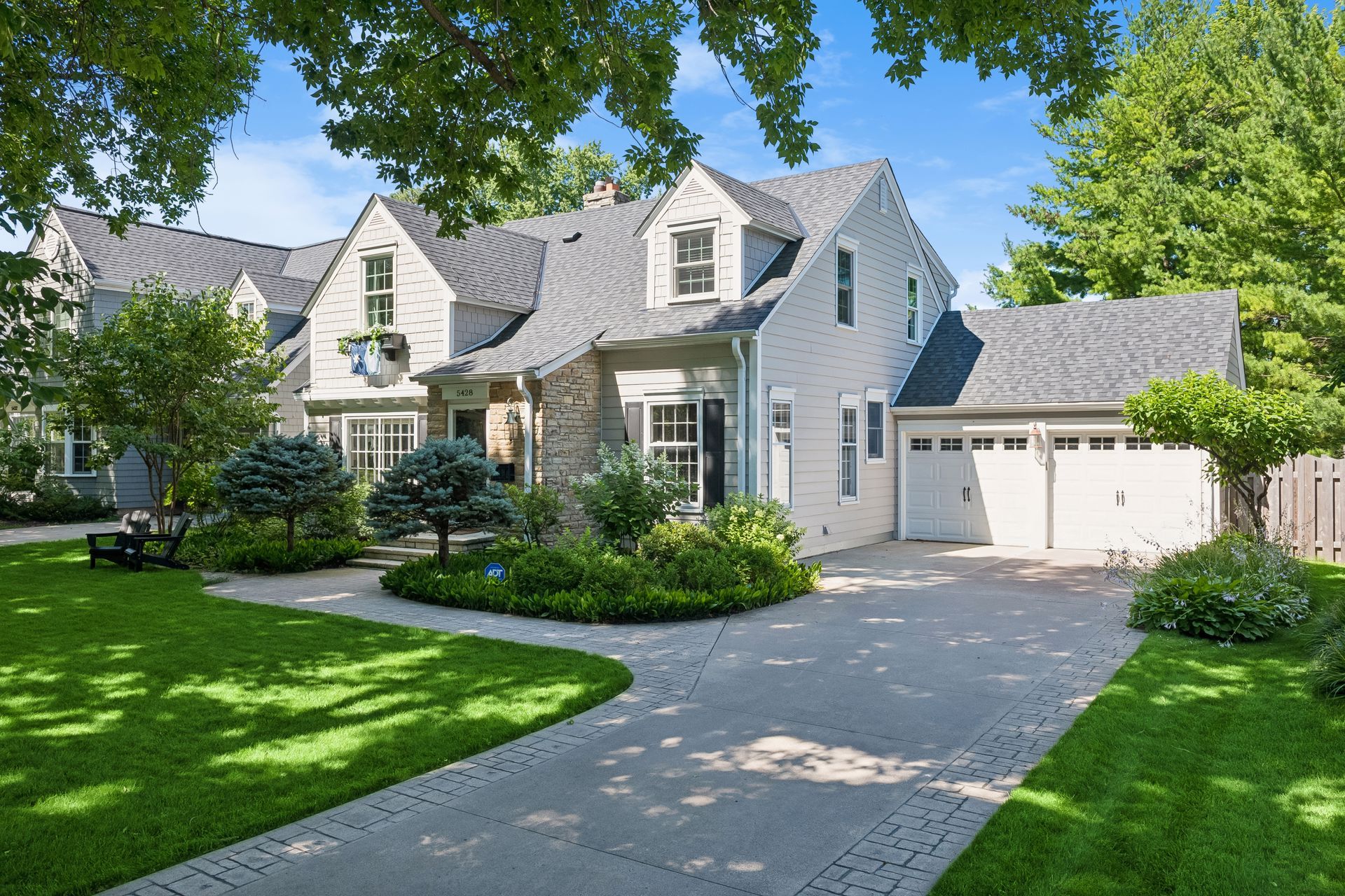  Modern Comfort in a Classic Edina Setting - 物件實景