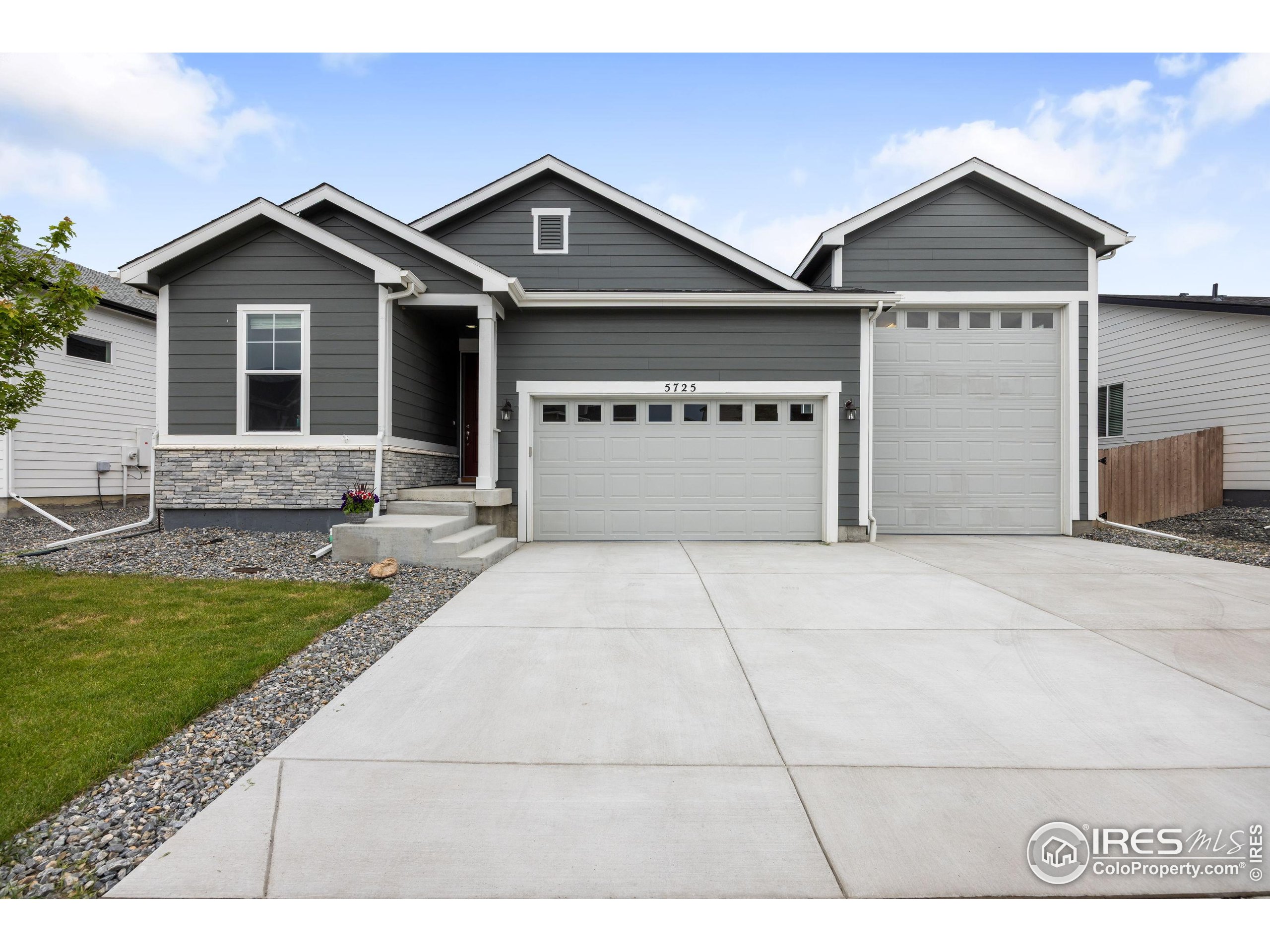 Windsor, Colorado, 80528, United States, 3 Bedrooms Bedrooms, ,1 BathroomBathrooms,Residential,For Sale,1896586
