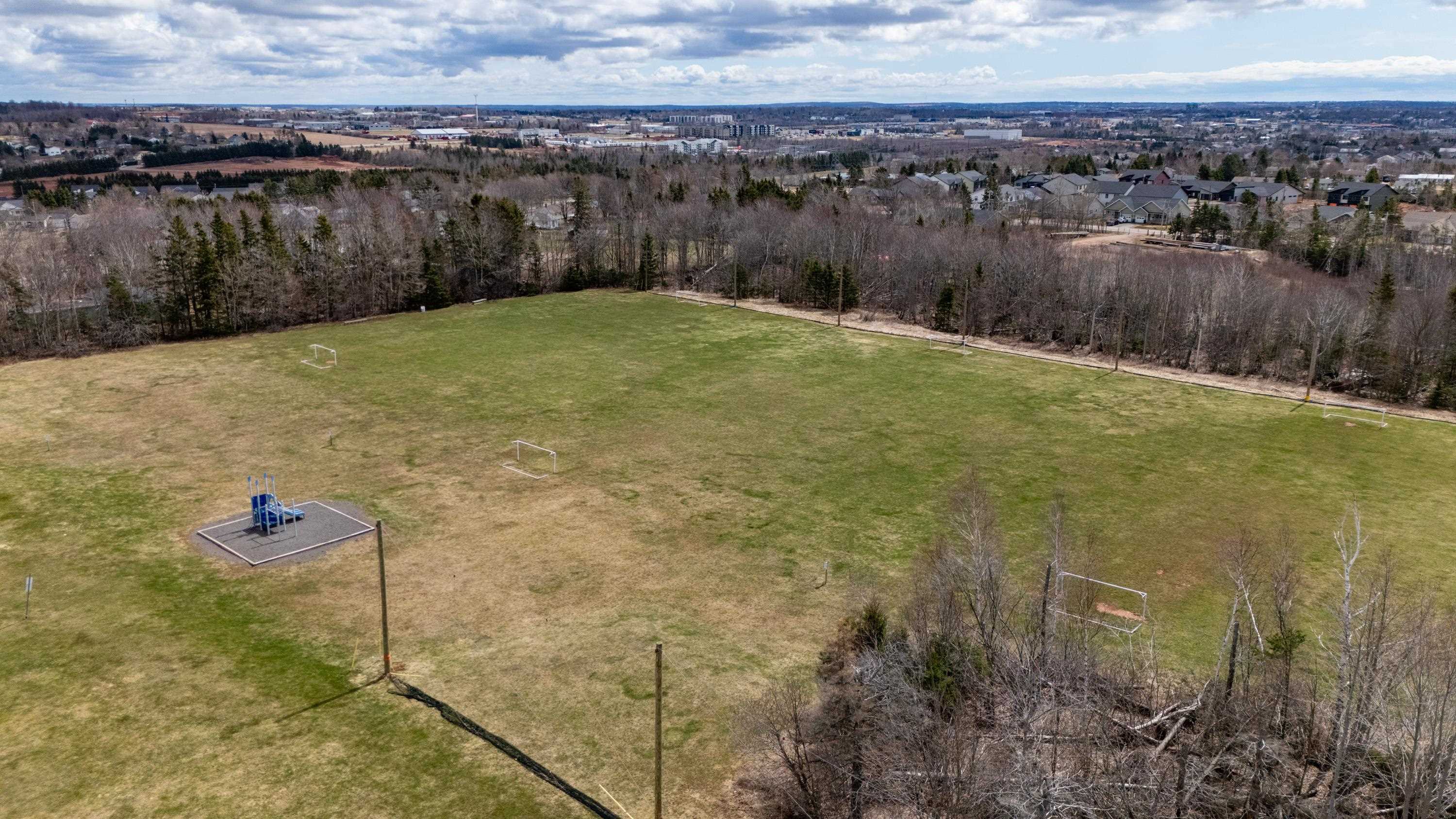 WEST ROYALTY, Prince Edward Island, C1E 2M3, CA, 4 Bedrooms Bedrooms, ,3 BathroomsBathrooms,Residential,For Sale,1875595