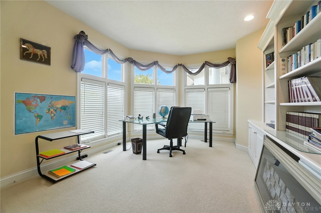 Xenia, Ohio, 45385, United States, 4 Bedrooms Bedrooms, ,4 BathroomsBathrooms,Residential,For Sale,1941685