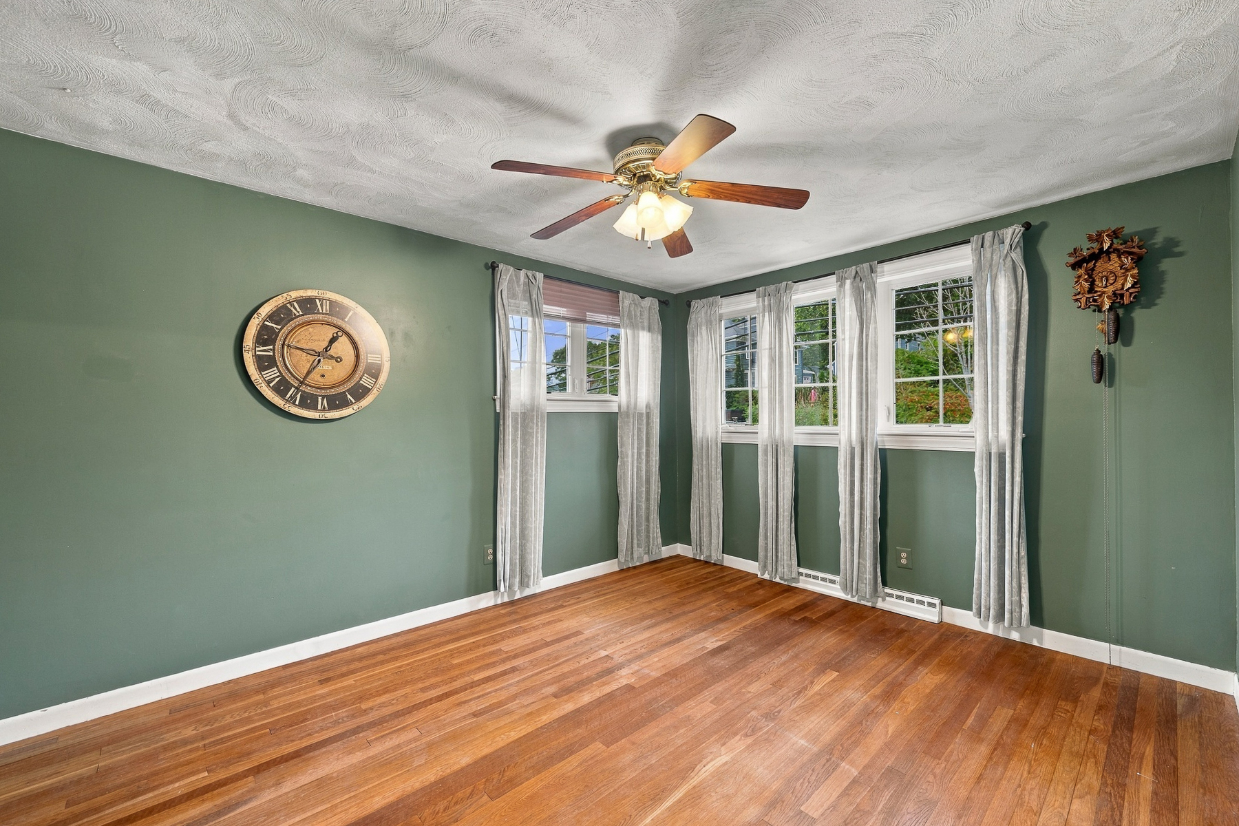  709 Humphrey Street, Swampscott, MA, 01907 - 物件實景
