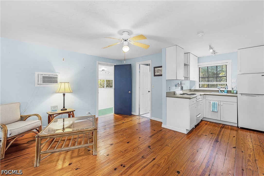 Bokeelia, Florida, 33922, United States, 3 Bedrooms Bedrooms, ,3 BathroomsBathrooms,Residential,For Sale,2049027