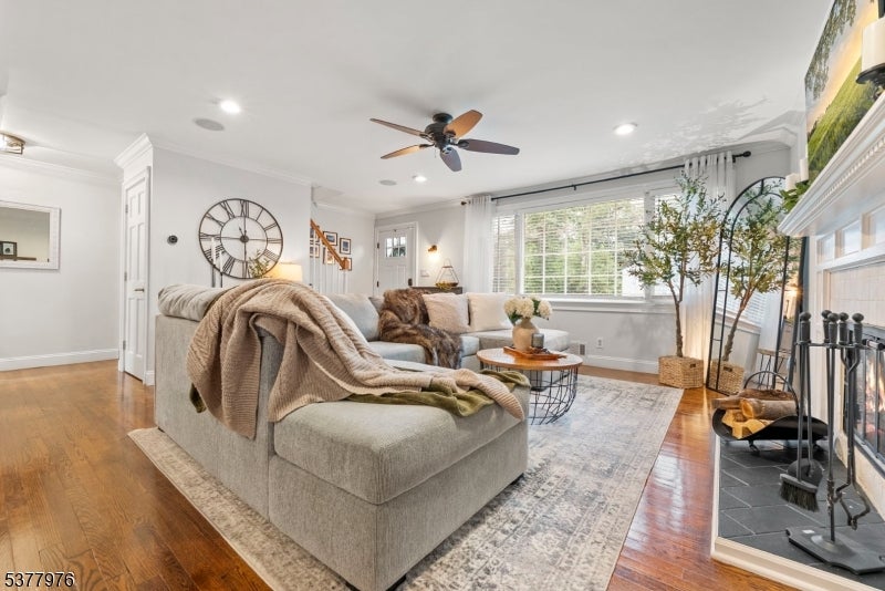 Randolph Twp., New Jersey, 07869, United States, 3 Bedrooms Bedrooms, ,2 BathroomsBathrooms,Residential,For Sale,1944786