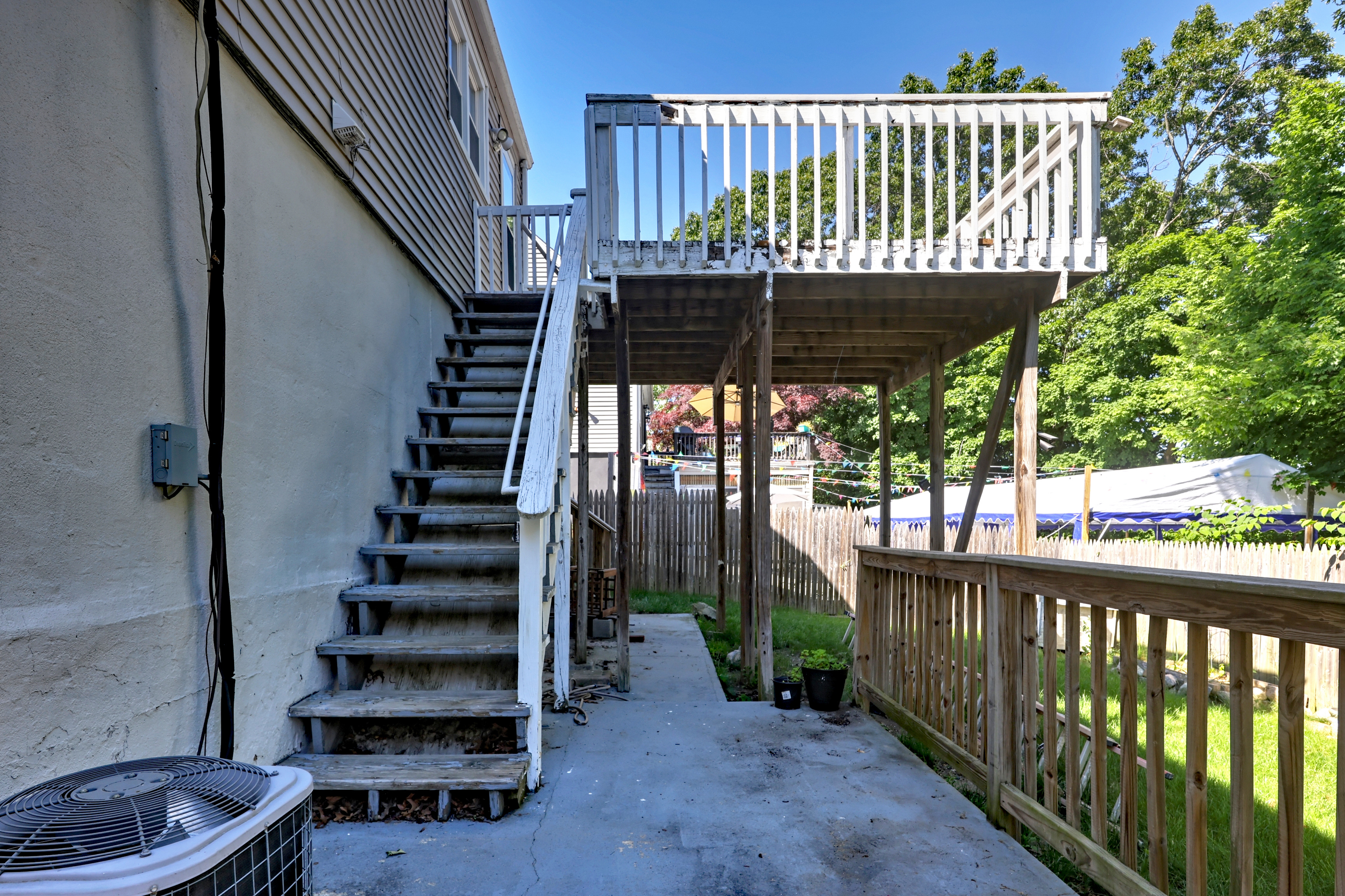  Spacious Cape-Style Home in the Desirable North End - 物件實景