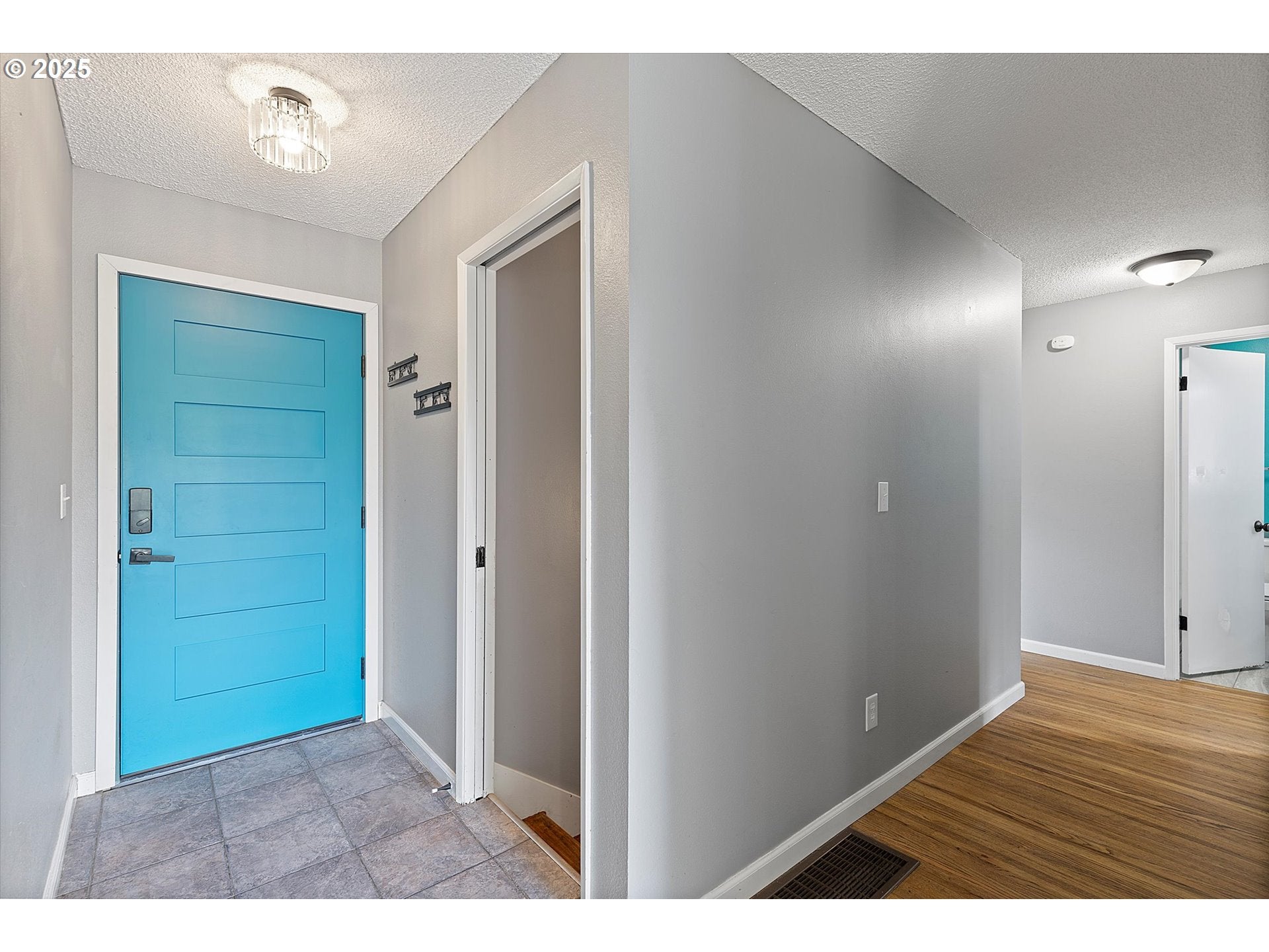 Vancouver, Washington, 98665, United States, 3 Bedrooms Bedrooms, ,3 BathroomsBathrooms,Residential,For Sale,1916415