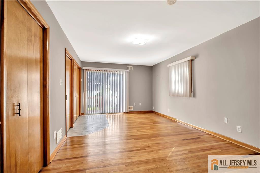 Old Bridge, New Jersey, 08857, United States, 4 Bedrooms Bedrooms, ,3 BathroomsBathrooms,Residential,For Sale,1962788