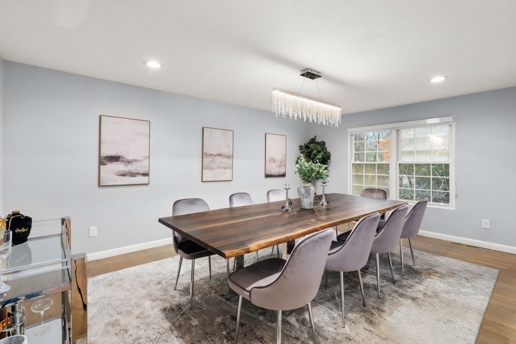 Sharon, Massachusetts, 02067, United States, 4 Bedrooms Bedrooms, ,3 BathroomsBathrooms,Residential,For Sale,1988379