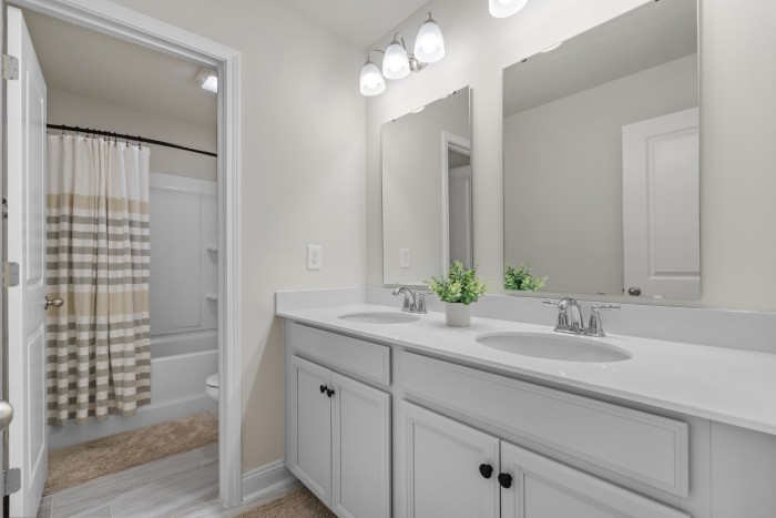 Myrtle Beach, South Carolina, 29588, United States, 4 Bedrooms Bedrooms, ,3 BathroomsBathrooms,Residential,For Sale,1982138