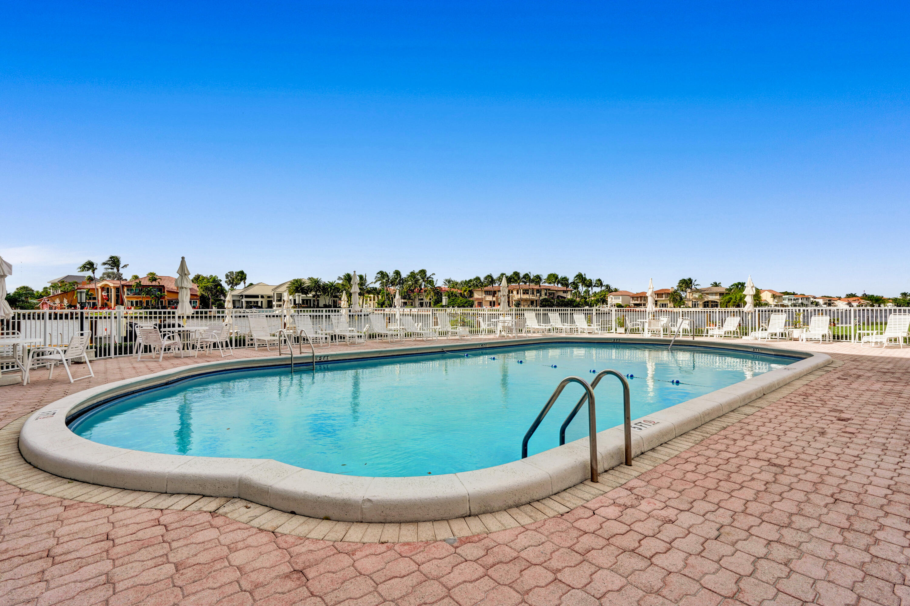 Highland Beach, Florida, 33487, United States, 2 Bedrooms Bedrooms, ,2 BathroomsBathrooms,Residential,For Sale,1828611