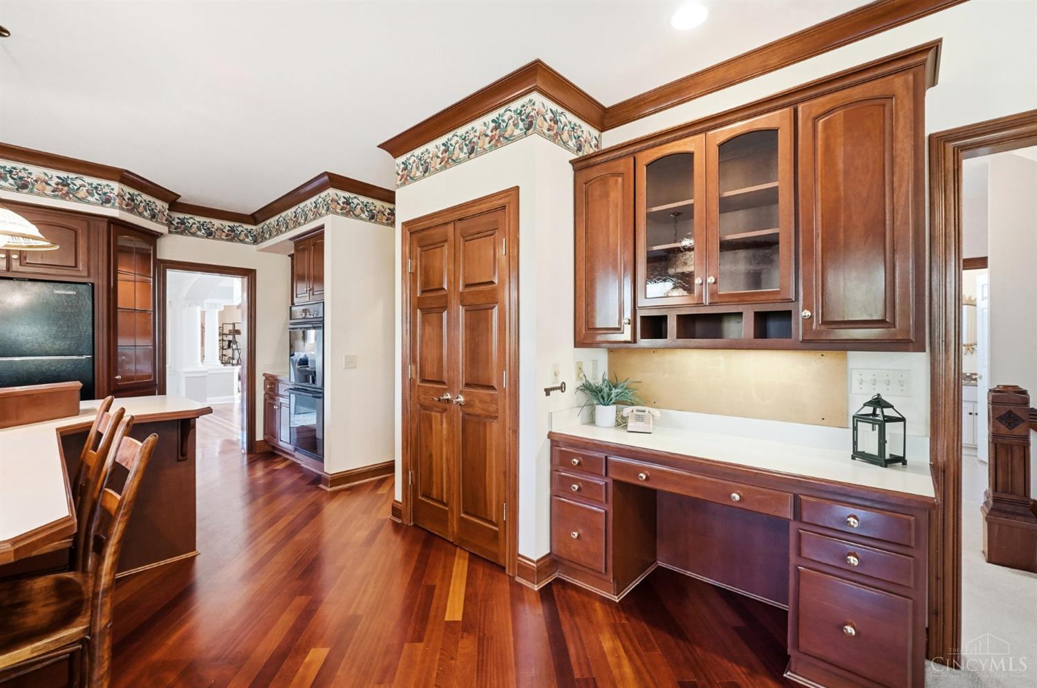 Anderson Twp, Ohio, 45230, United States, 5 Bedrooms Bedrooms, ,6 BathroomsBathrooms,Residential,For Sale,1988245