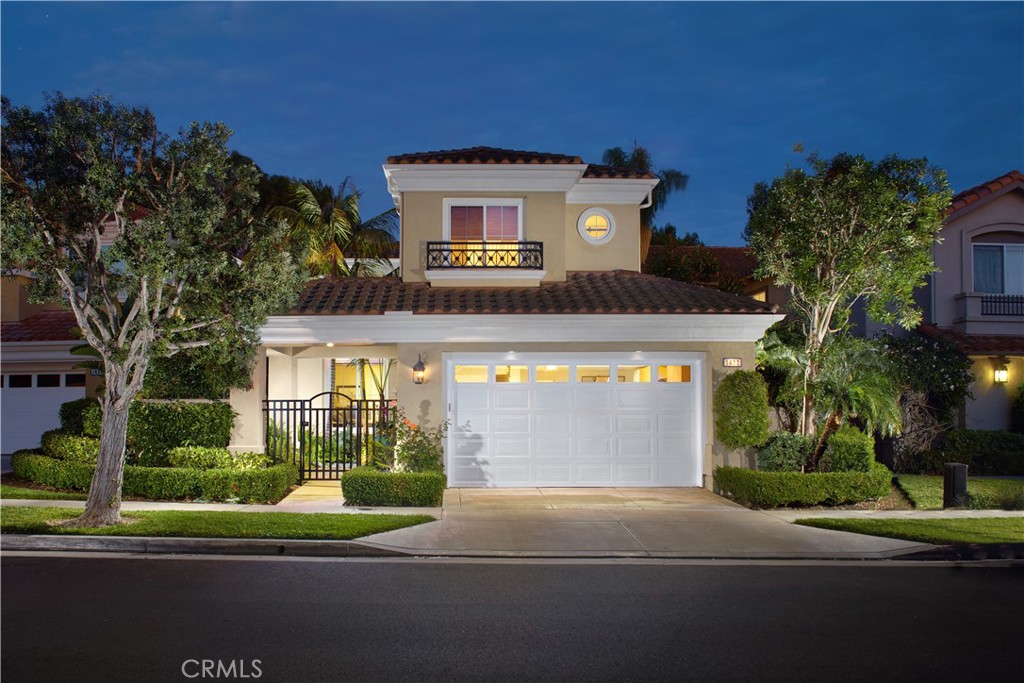 Newport Beach, California, 92660, United States, 4 Bedrooms Bedrooms, ,3 BathroomsBathrooms,Residential,For Sale,1991326