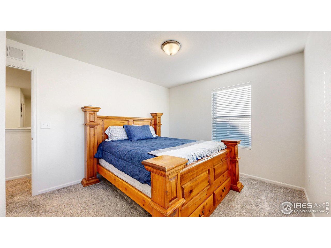 Commerce City, Colorado, 80022, United States, 3 Bedrooms Bedrooms, ,2 BathroomsBathrooms,Residential,For Sale,1987529