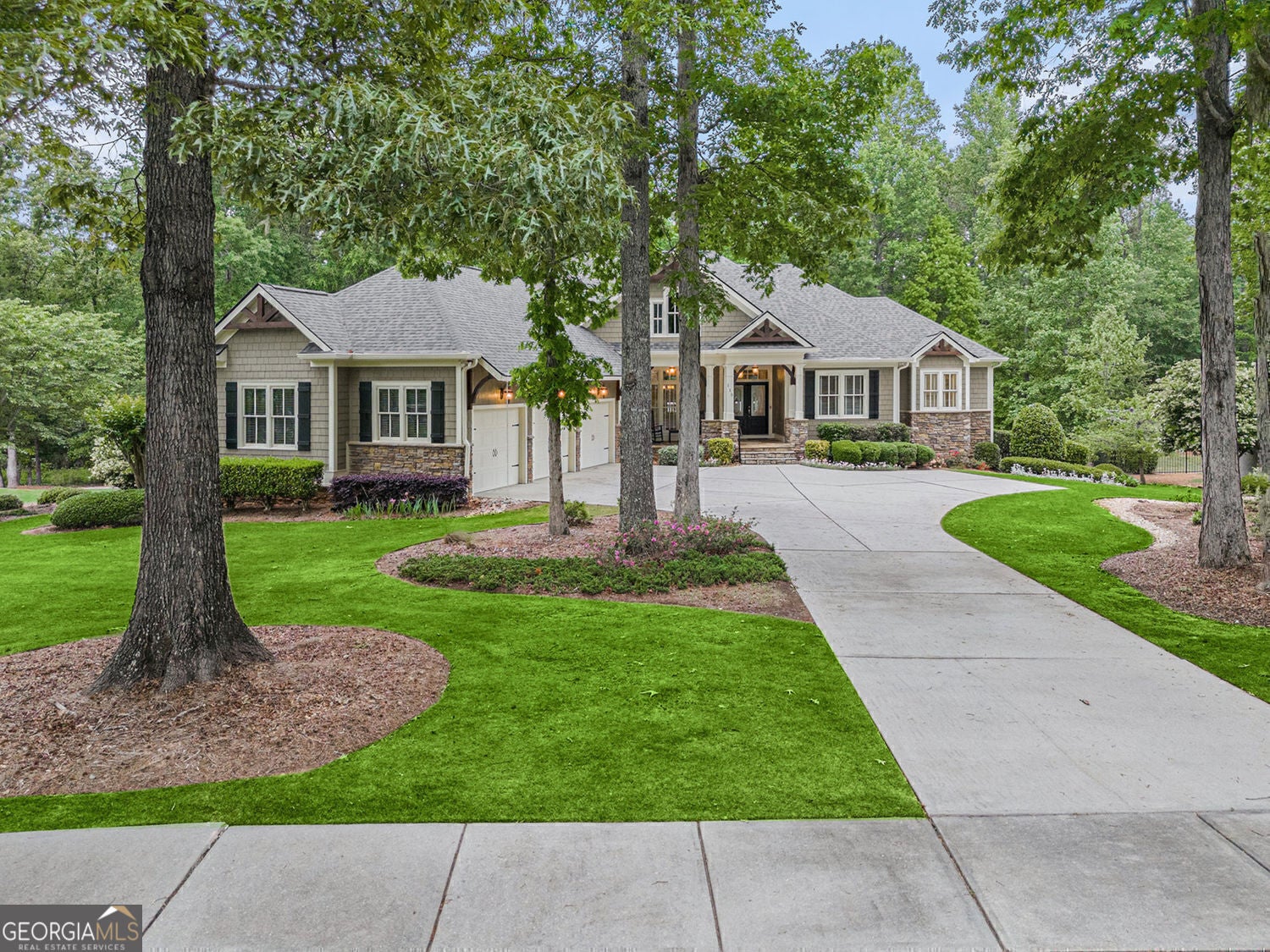 Fayetteville, Georgia, 30215, United States, 4 Bedrooms Bedrooms, ,4 BathroomsBathrooms,Residential,For Sale,1859036
