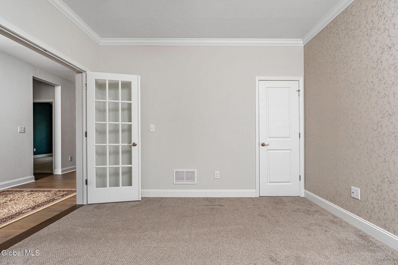 Halfmoon, New York, 12065, United States, 4 Bedrooms Bedrooms, ,3 BathroomsBathrooms,Residential,For Sale,1987891