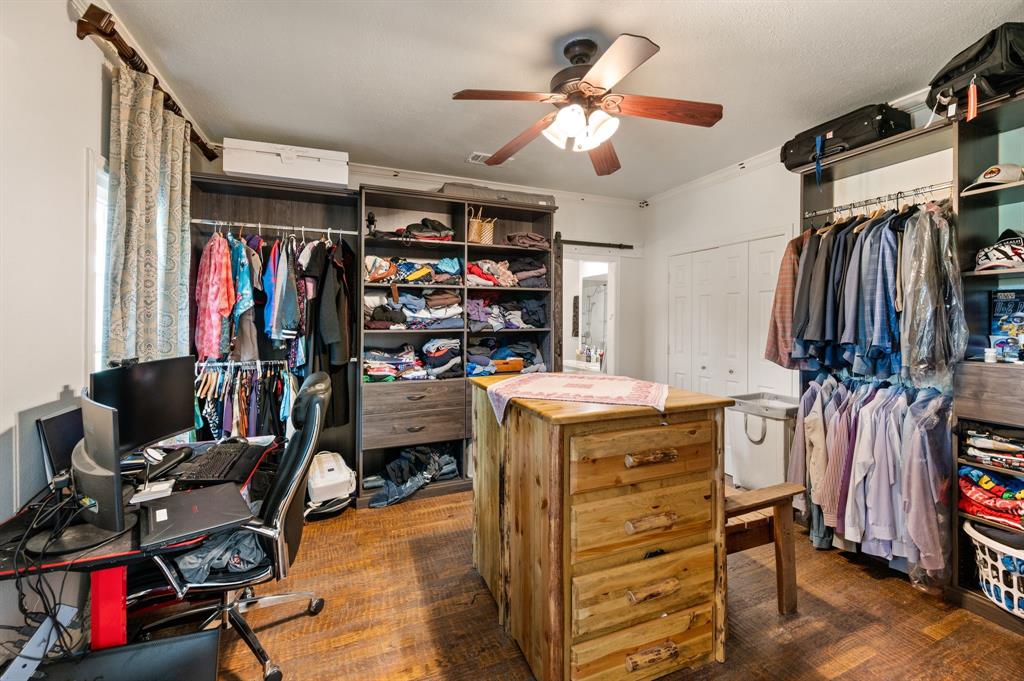 Melissa, Texas, 75454, United States, 5 Bedrooms Bedrooms, ,5 BathroomsBathrooms,Residential,For Sale,2048357