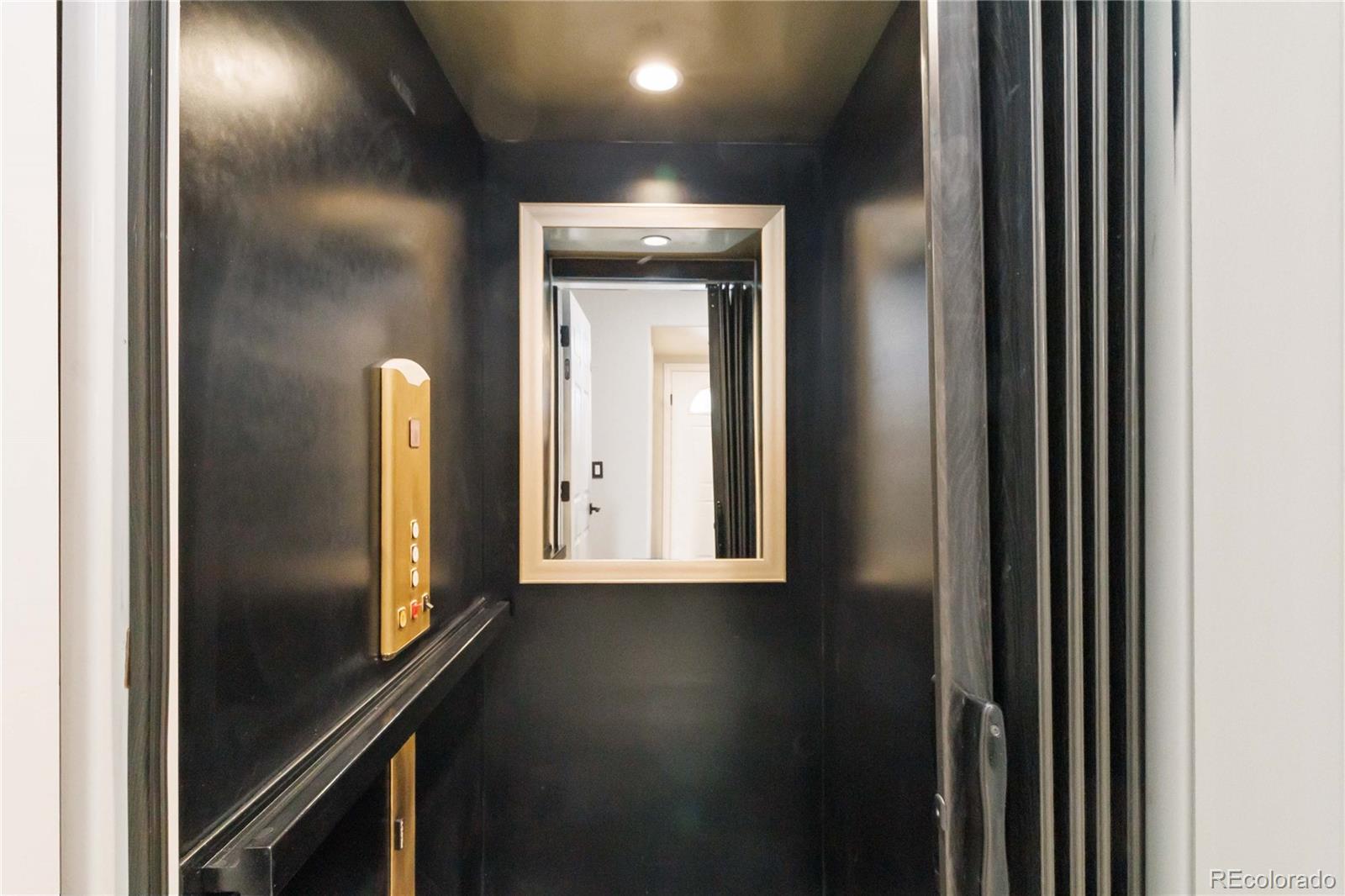 Aurora, Colorado, 80014, United States, 4 Bedrooms Bedrooms, ,Residential,For Sale,1986115