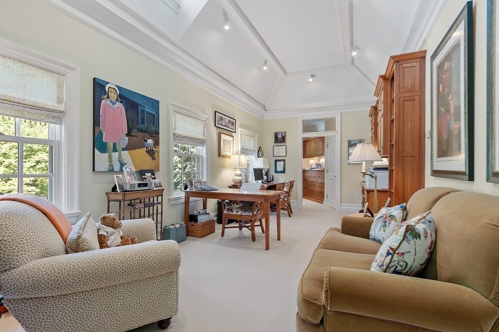 Concord, Massachusetts, 01742, United States, 5 Bedrooms Bedrooms, ,8 BathroomsBathrooms,Residential,For Sale,1932676