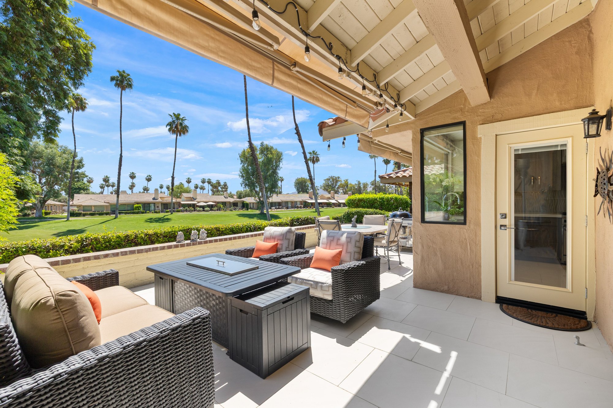  Turnkey Golf Course Home With Fairway Views - 物件實景