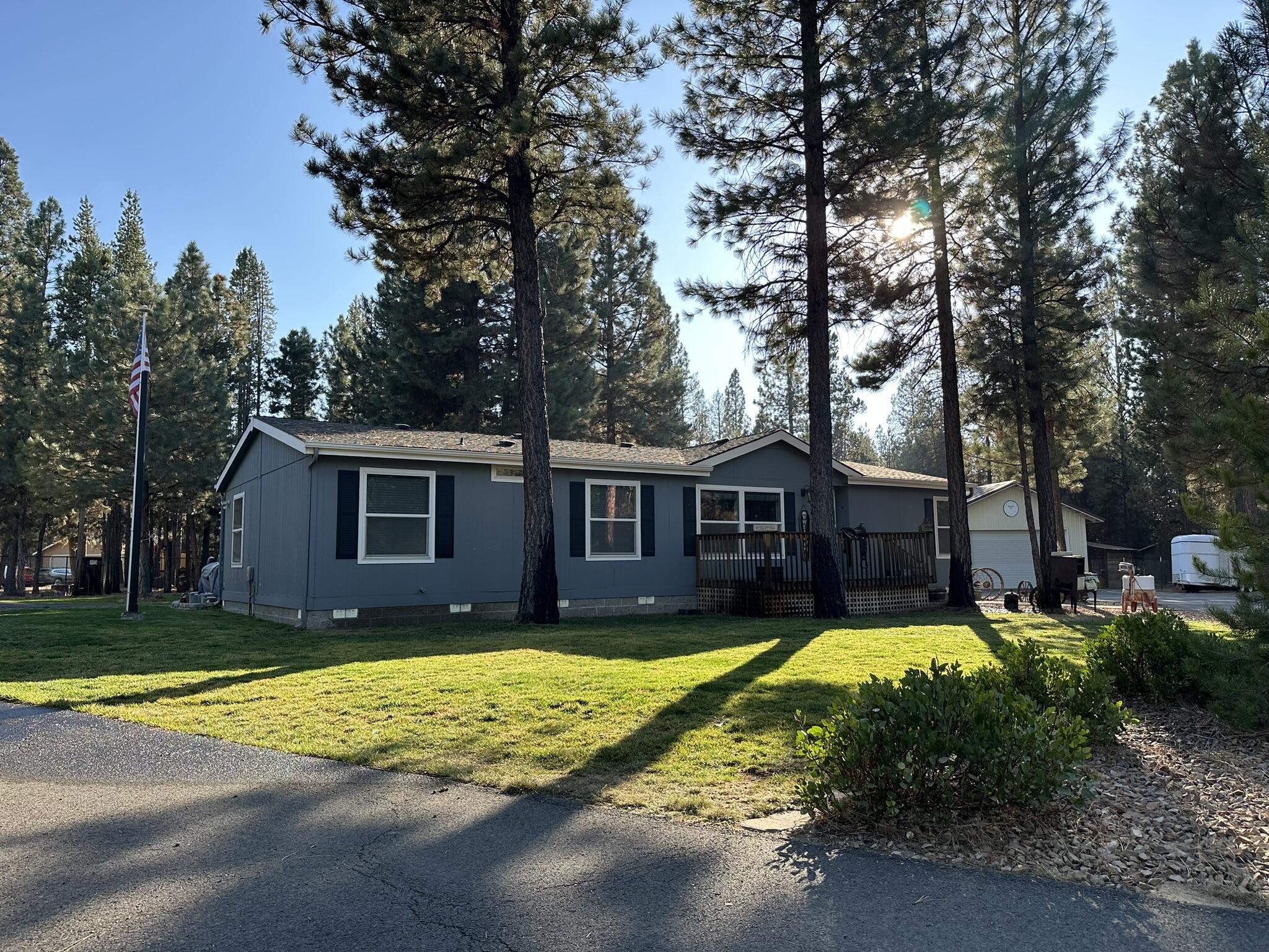 La Pine, Oregon, 97739, United States, 3 Bedrooms Bedrooms, ,2 BathroomsBathrooms,Residential,For Sale,2040090