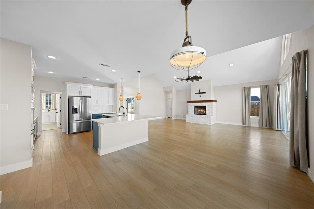 Nevada, Texas, 75173, United States, 3 Bedrooms Bedrooms, ,4 BathroomsBathrooms,Residential,For Sale,1987617