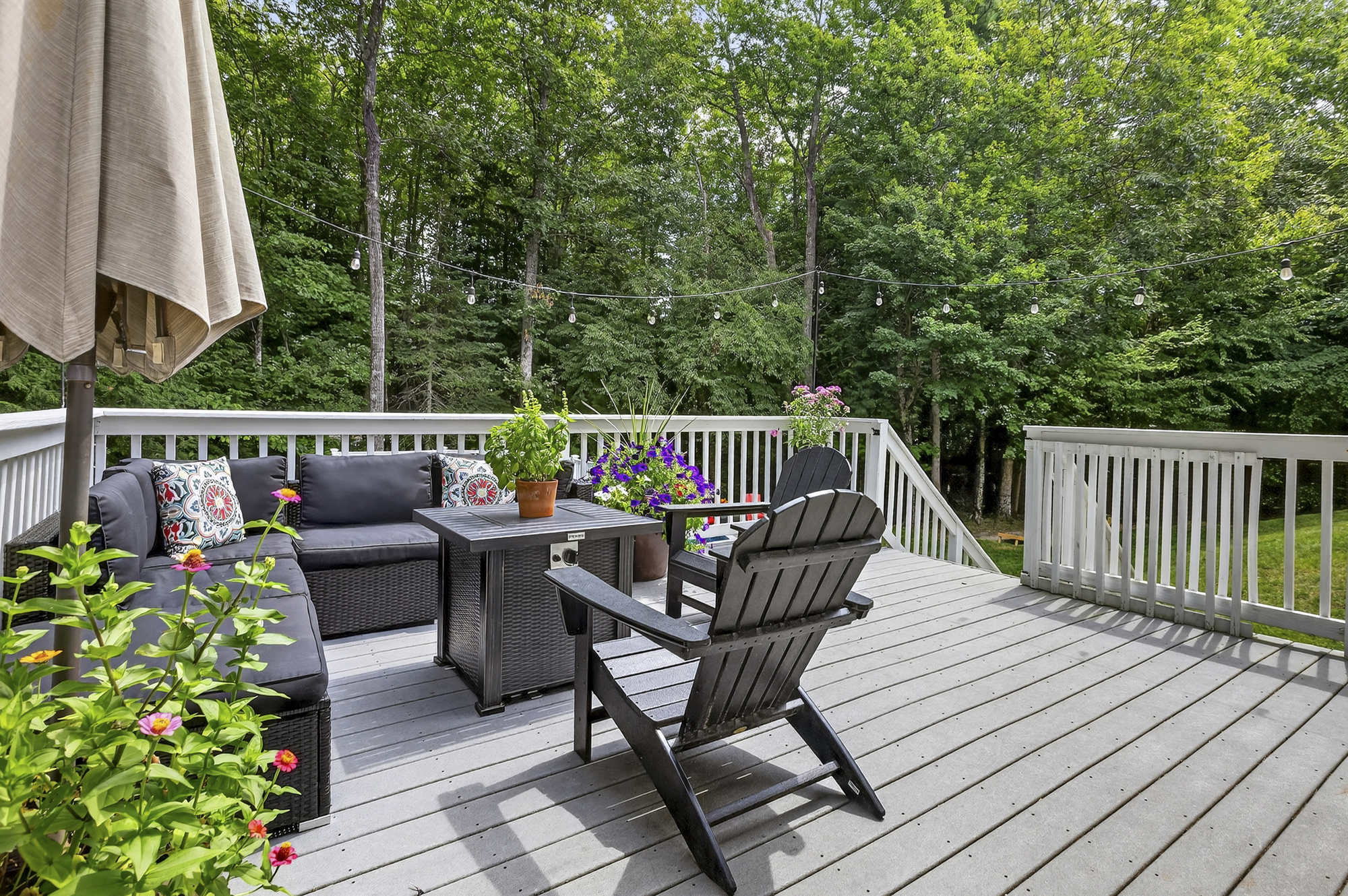 Gorham, Maine, 04038, United States, 4 Bedrooms Bedrooms, ,3 BathroomsBathrooms,Residential,For Sale,1914155