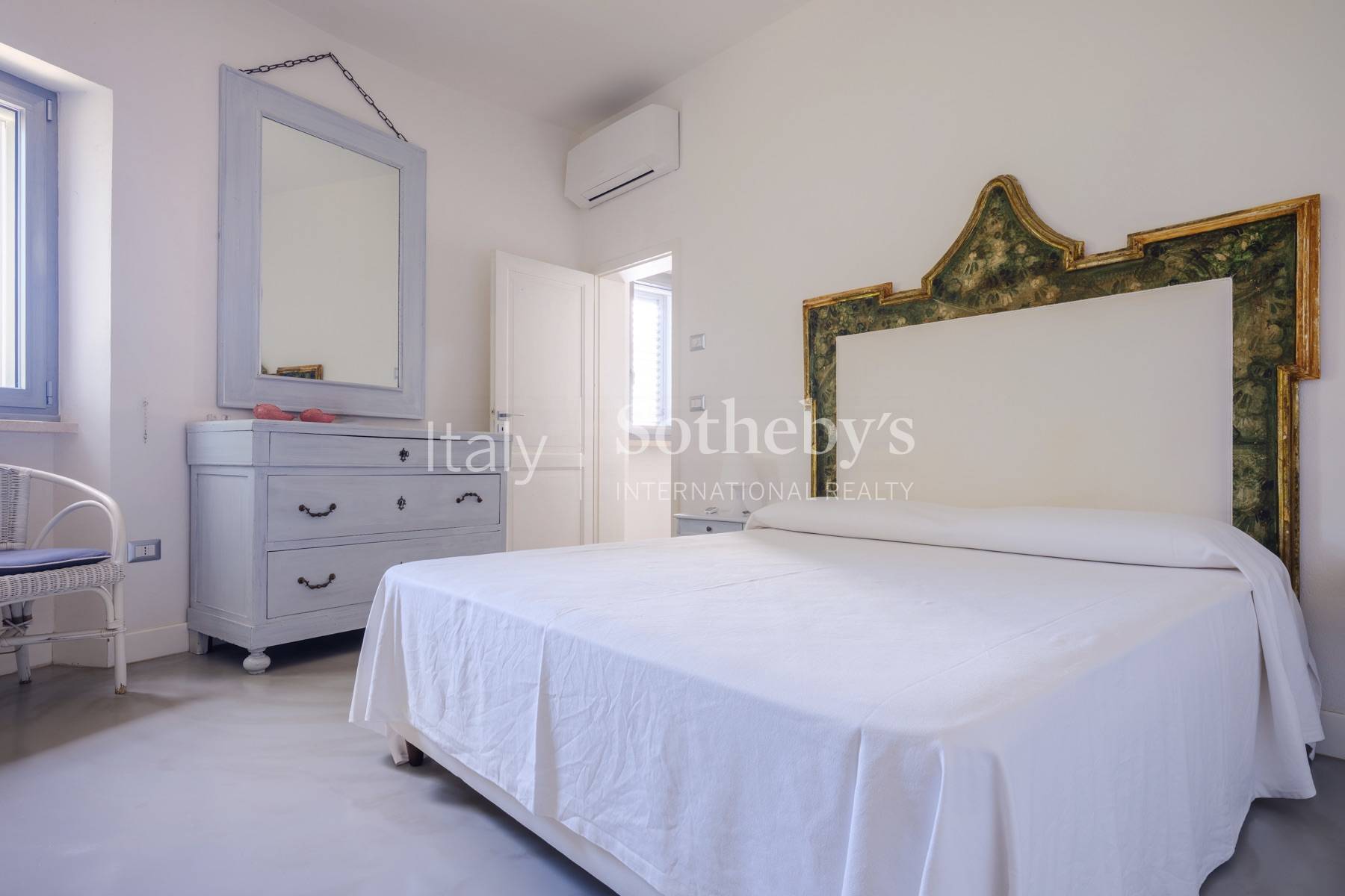  Elegant villa with a sea-view pool - 物件實景