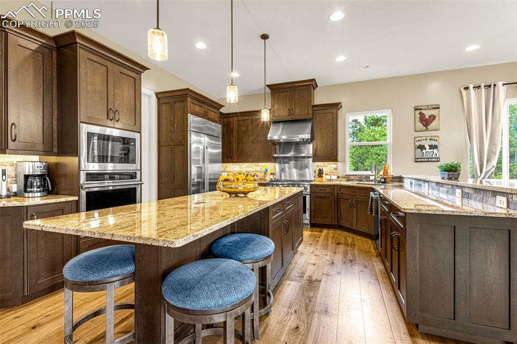 Monument, Colorado, 80132, United States, 5 Bedrooms Bedrooms, ,3 BathroomsBathrooms,Residential,For Sale,1949773