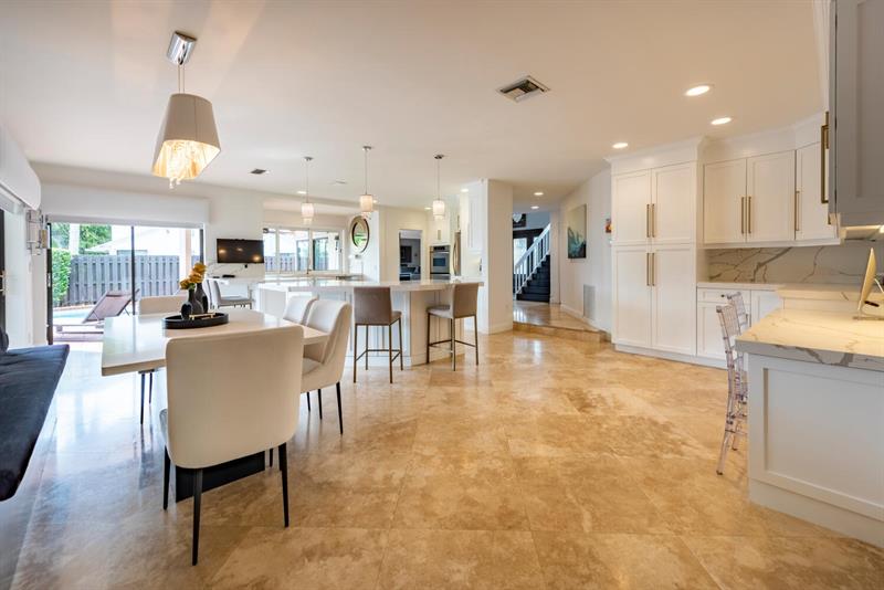 Plantation, Florida, 33324, United States, 4 Bedrooms Bedrooms, ,3 BathroomsBathrooms,Residential,For Sale,1987783