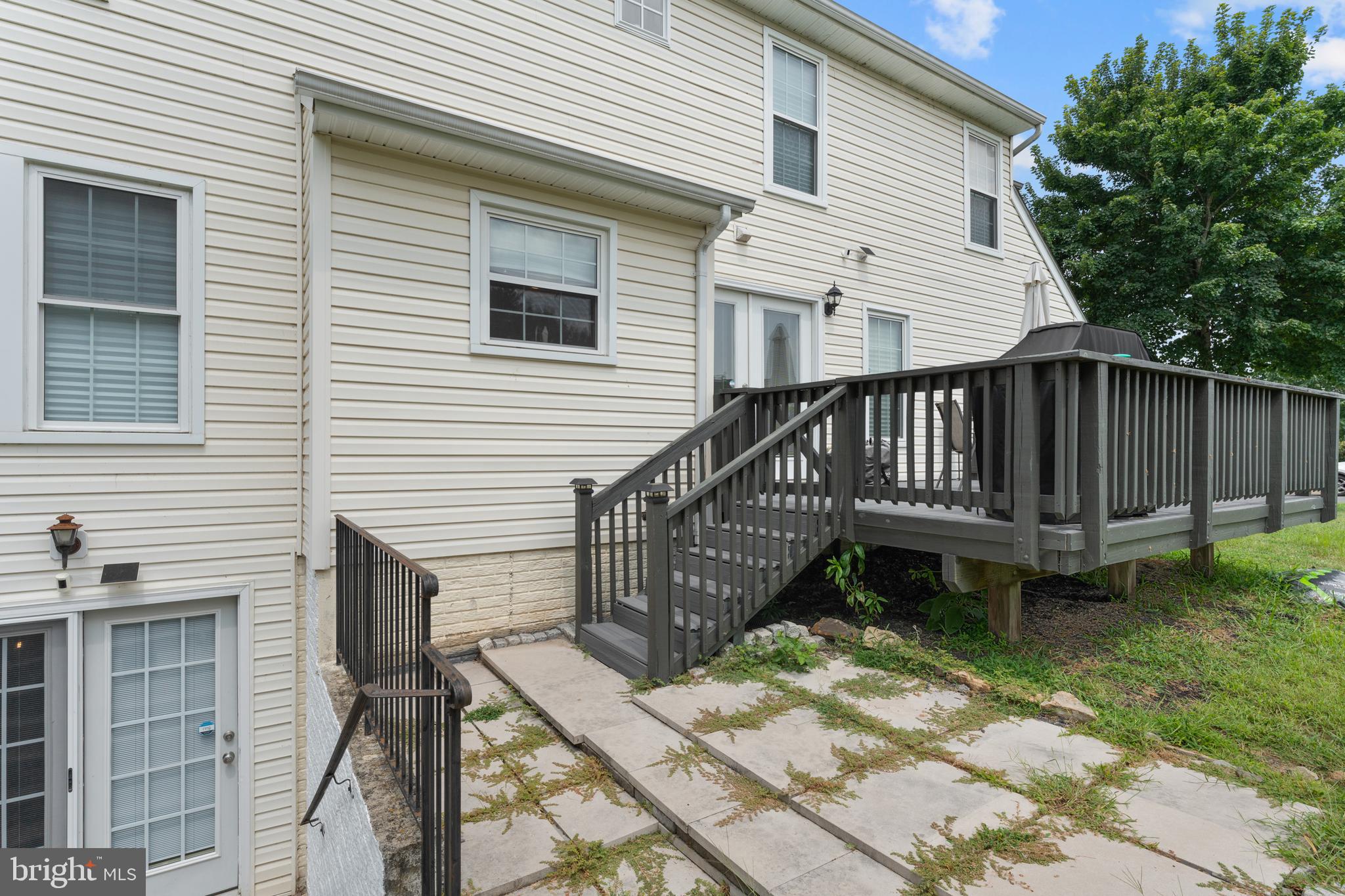 Remington, Virginia, 22734, United States, 4 Bedrooms Bedrooms, ,4 BathroomsBathrooms,Residential,For Sale,1910676