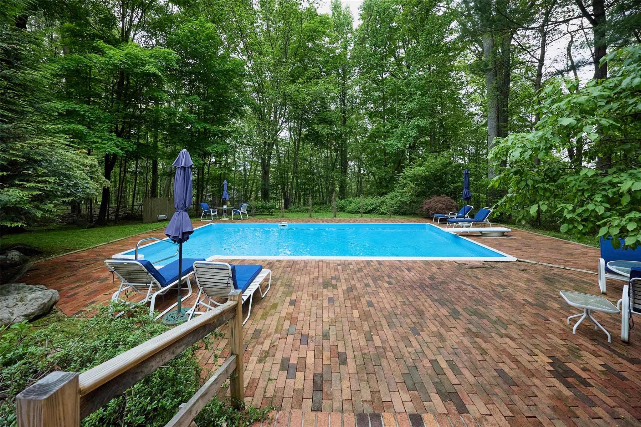 Katonah, New York, 10536, United States, 4 Bedrooms Bedrooms, ,4 BathroomsBathrooms,Residential,For Sale,1827293