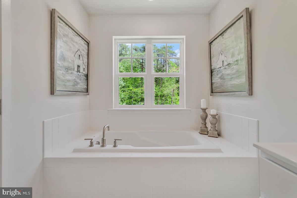Prince Frederick, Maryland, 20678, United States, 4 Bedrooms Bedrooms, ,3 BathroomsBathrooms,Residential,For Sale,1918558